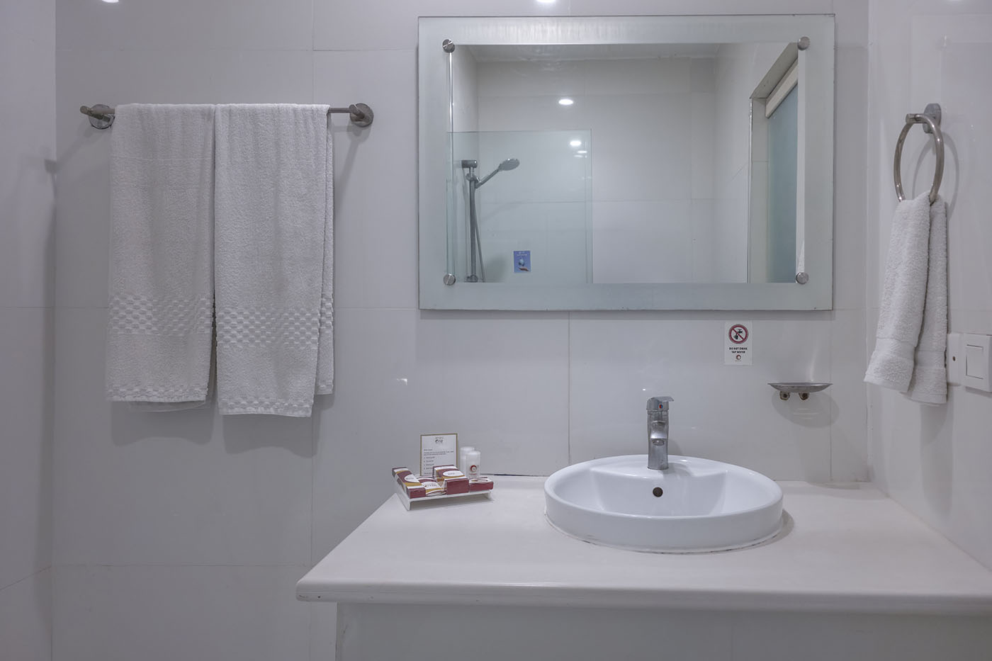 Executive Suite image 5