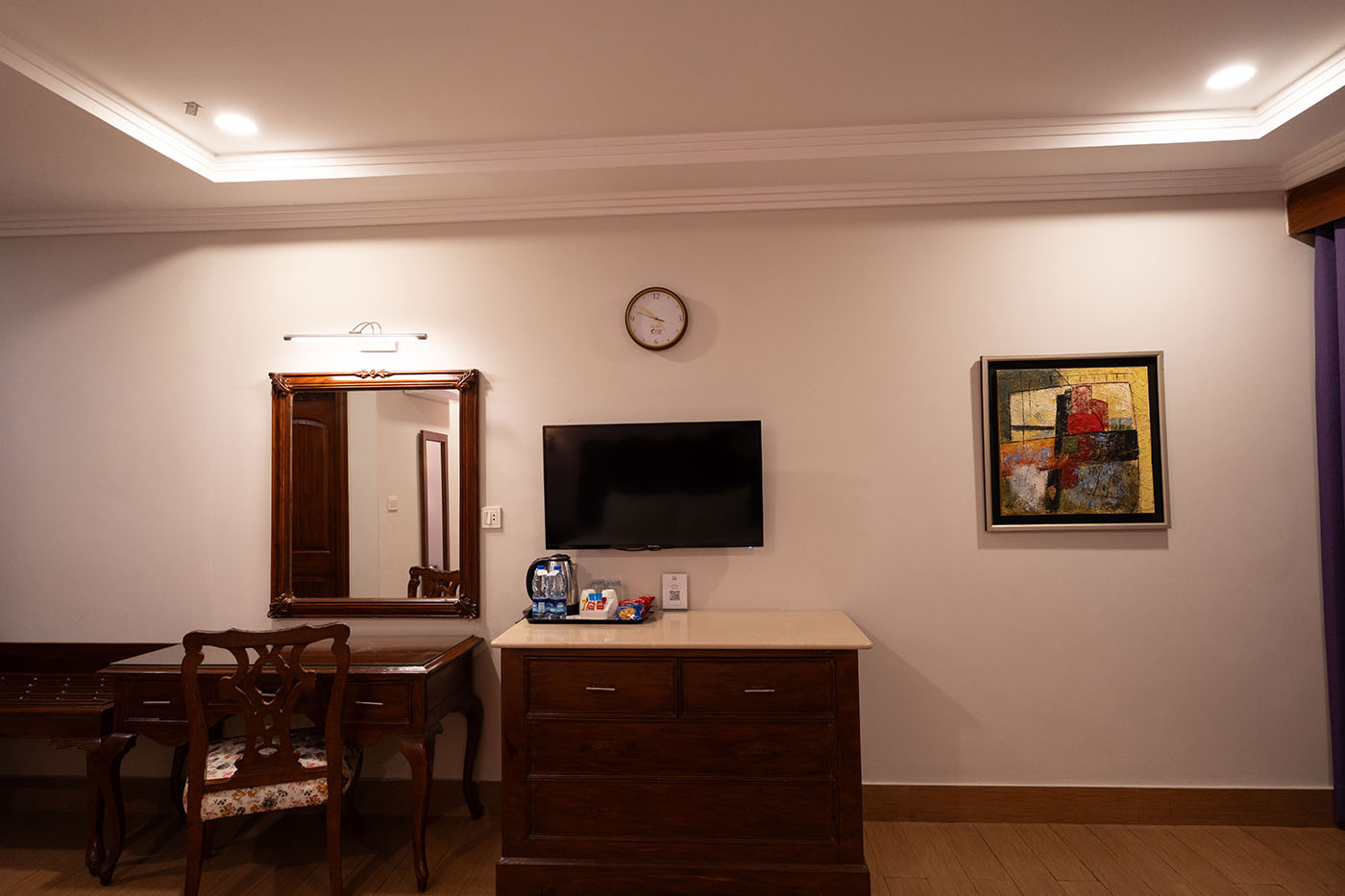 Deluxe Twin Room image 1