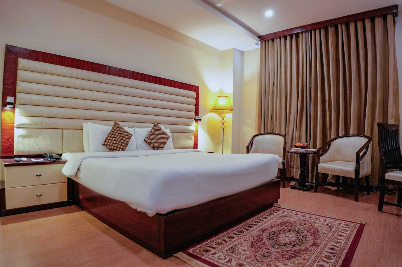 Deluxe King Room